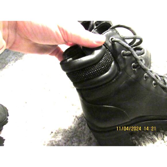 Nine West Sparkle Boots - size 6.5 - Picture 3 of 5